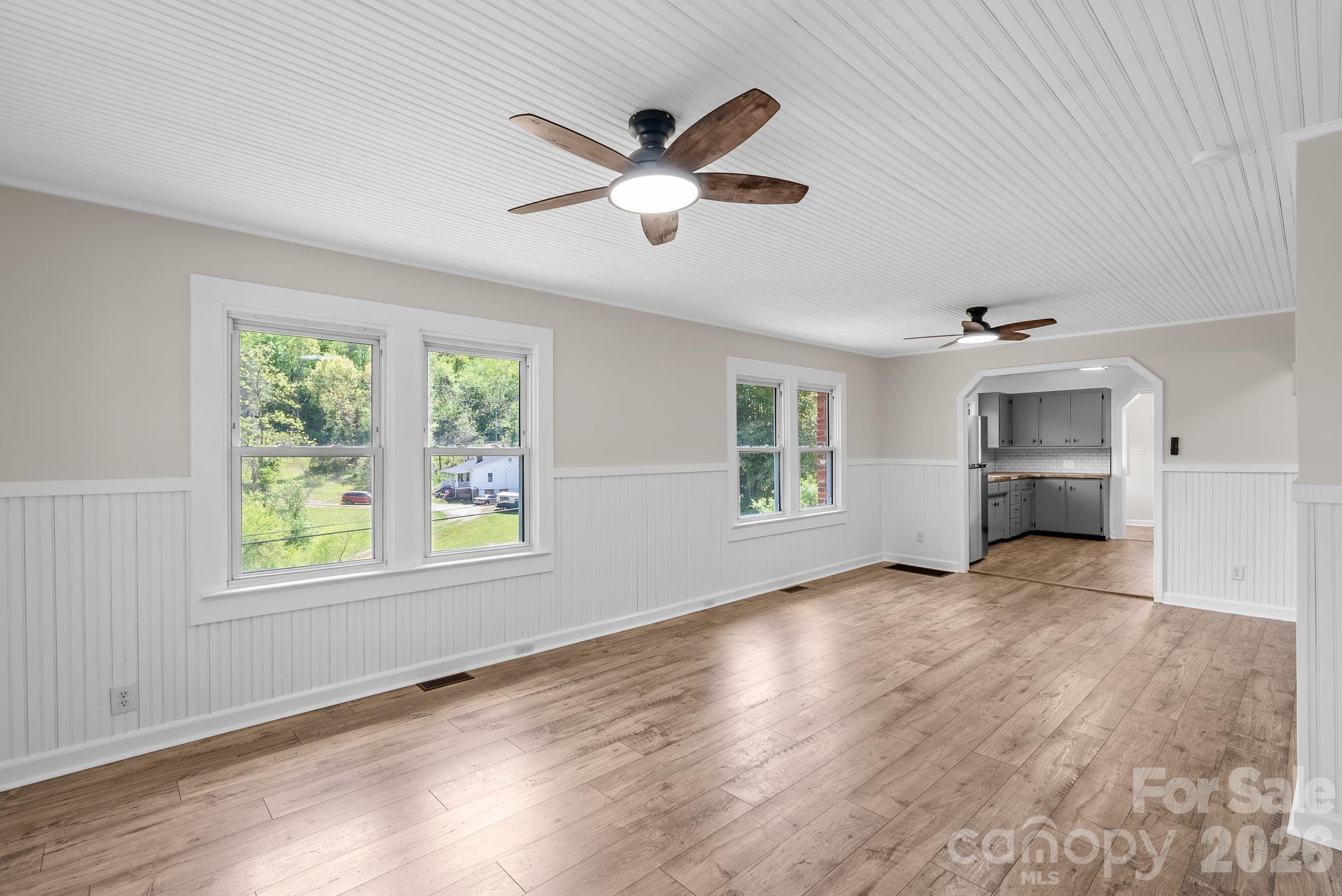88 Mingus Cove Road Canton, NC 28716 - Photo 6 of 27