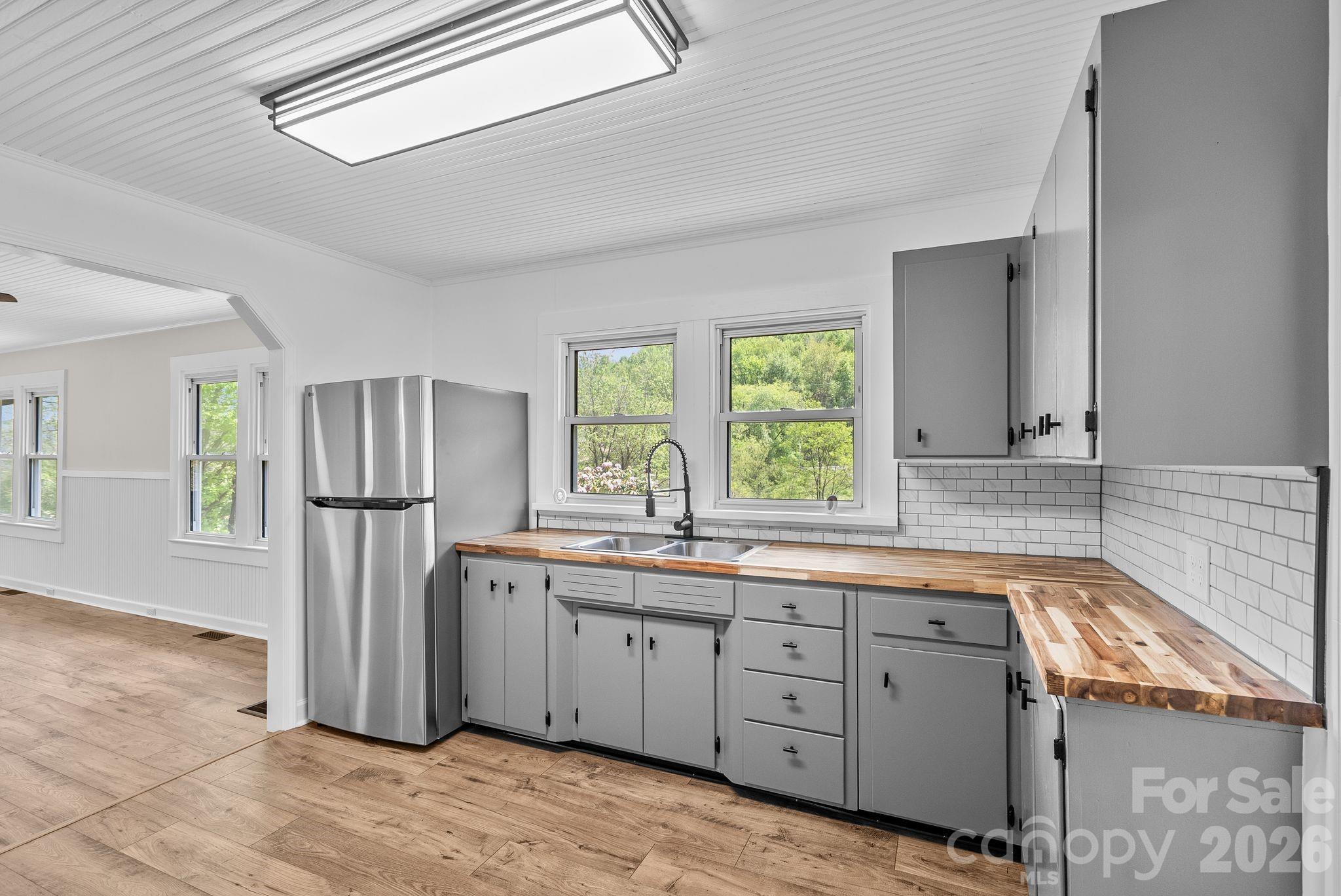 88 Mingus Cove Road Canton, NC 28716 - Photo 8 of 27