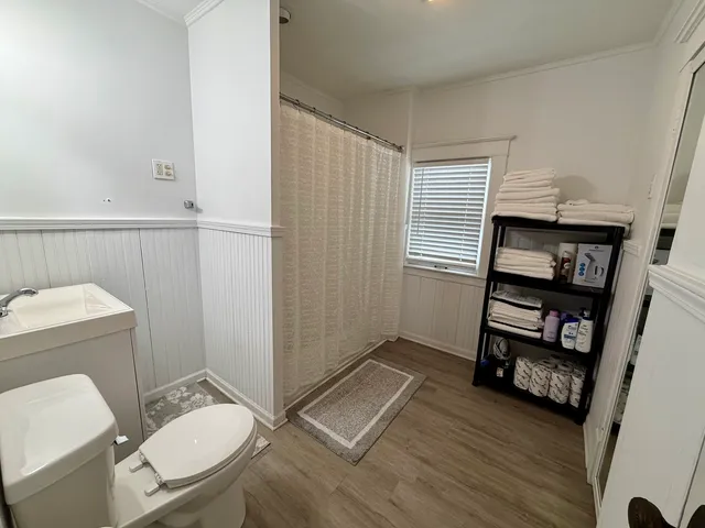 $2,800 | 500 Barrett Street, Elgin, IL 60120