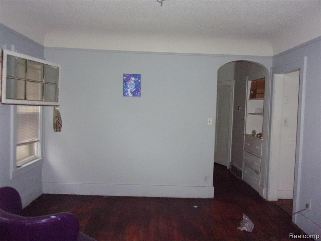 9190 Lane Street Detroit, MI 48209 - Photo 9 of 17
