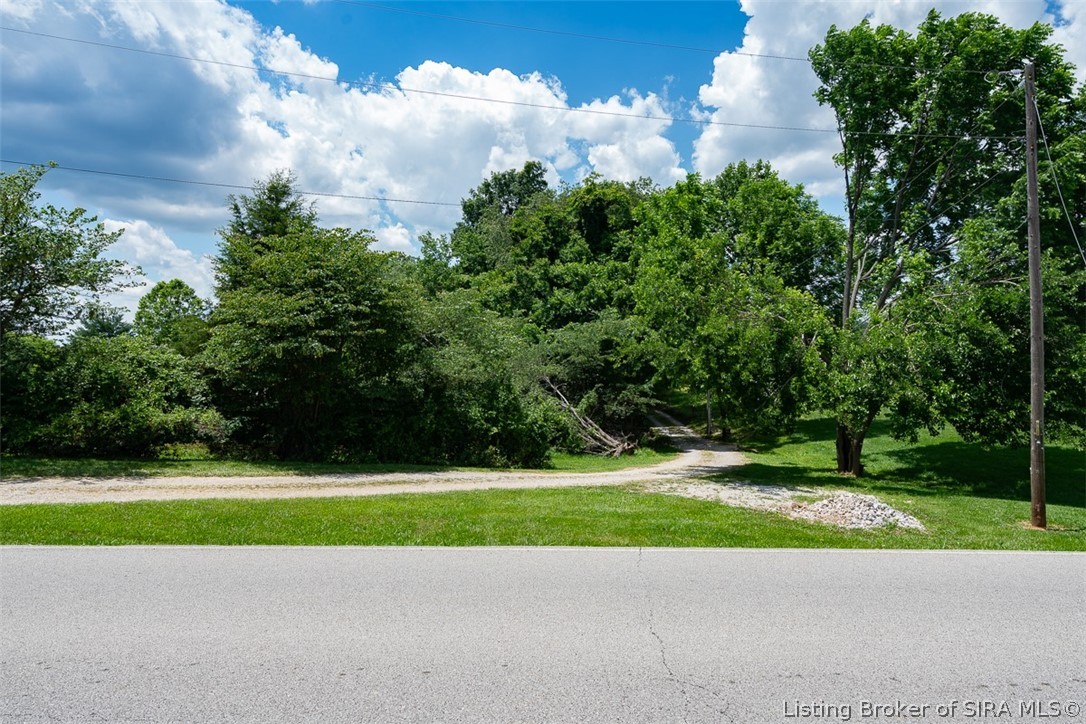 7587 Starlight Road Floyds Knobs, IN 47119 - Photo 17 of 99