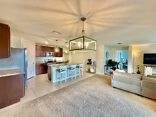 $2,400 | 1026 Golden Shiner Avenue, Ruskin, FL 33570