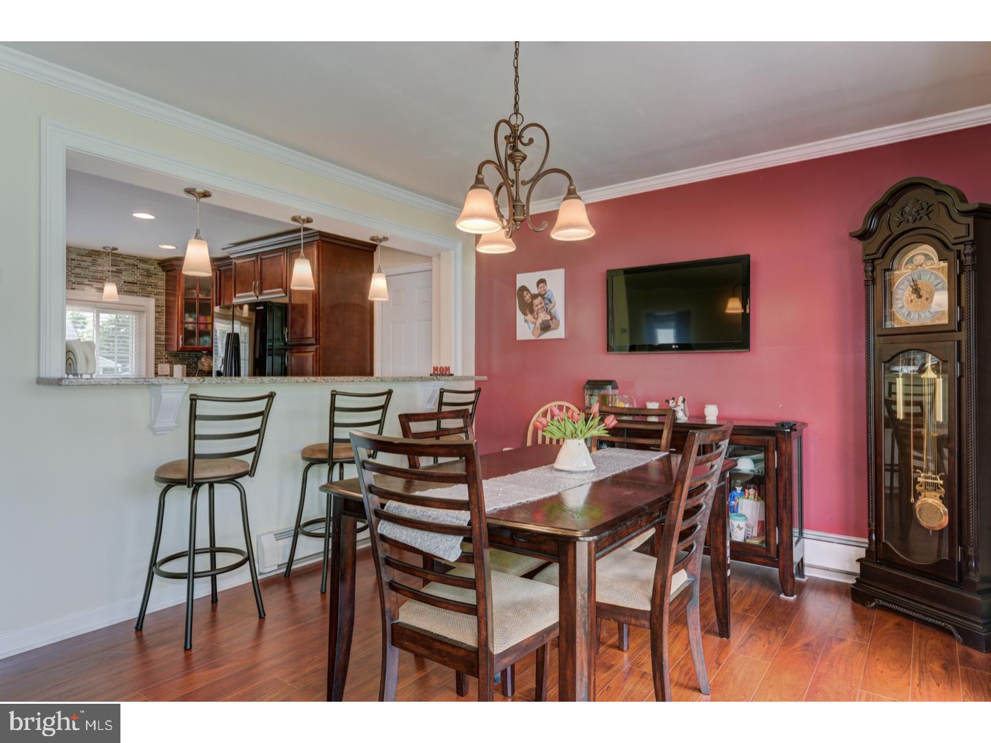 49 Hydrangea Road Levittown, PA 19056 - Photo 7 of 21 Gallery Image 7
