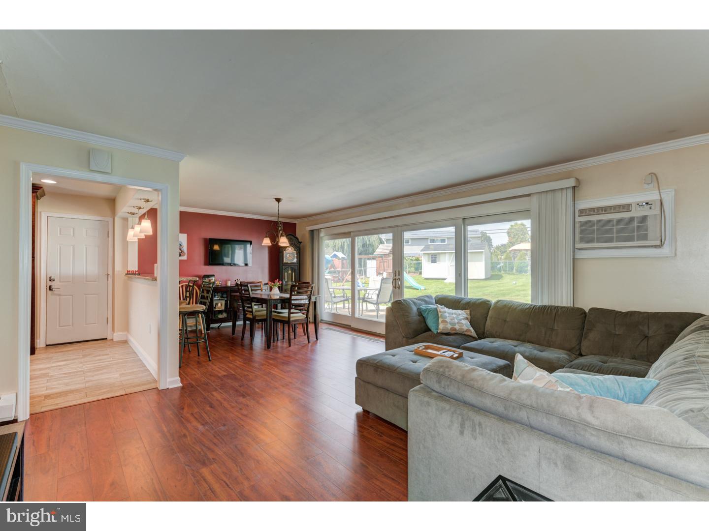 49 Hydrangea Road Levittown, PA 19056 - Photo 9 of 21 Gallery Image 9