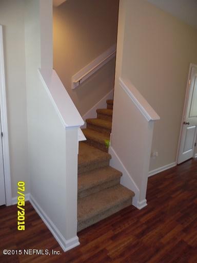 3175 Chestnut Ridge Way Orange Park, FL 32065 - Photo 3 of 62 CR 21D - Staircase Landing