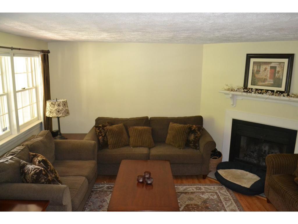 253 Winding Pond Road, Unit 253 Londonderry, NH 03053 - Photo 4 of 18