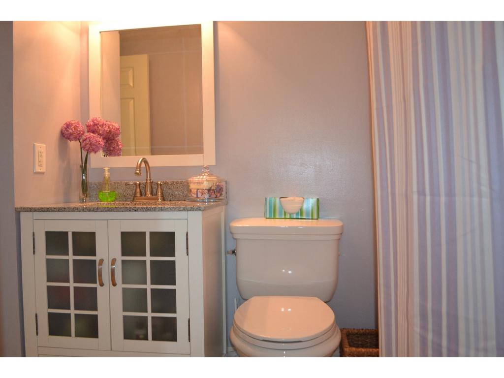 253 Winding Pond Road, Unit 253 Londonderry, NH 03053 - Photo 7 of 18