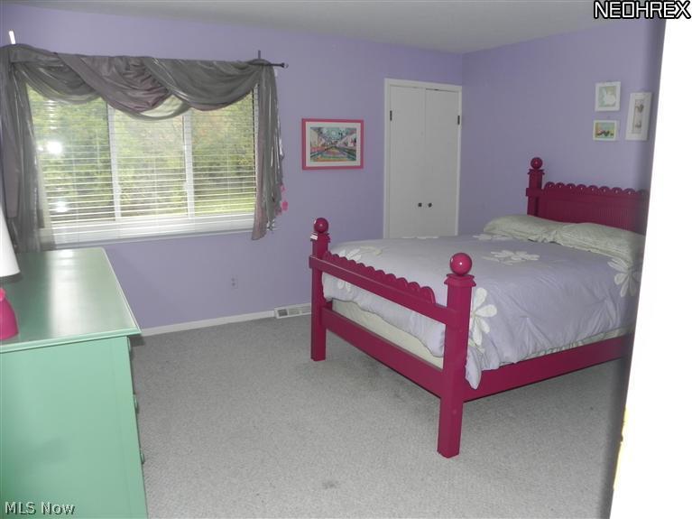2425 Cedarwood Road Pepper Pike, OH 44124 - Photo 14 of 19 Gallery Image 14