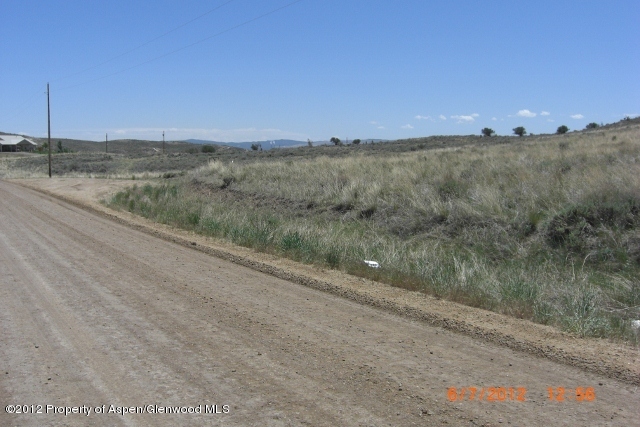 813 Pronghorn Road Craig, CO 81625 - Photo 2 of 3 Front