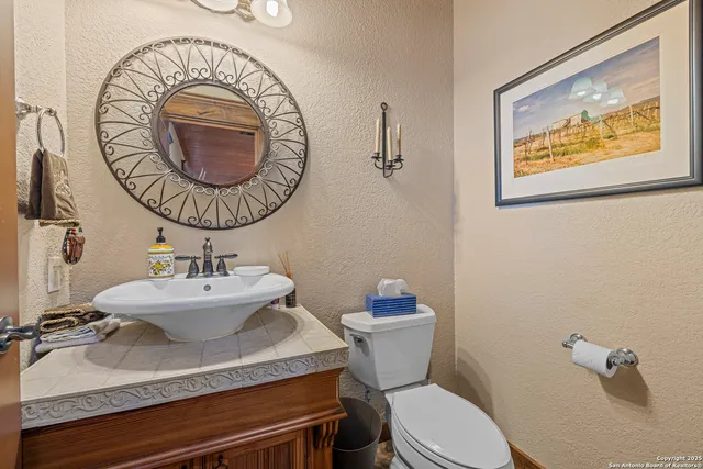 $875,000 | 544 River View Drive, Johnson City, TX 78636