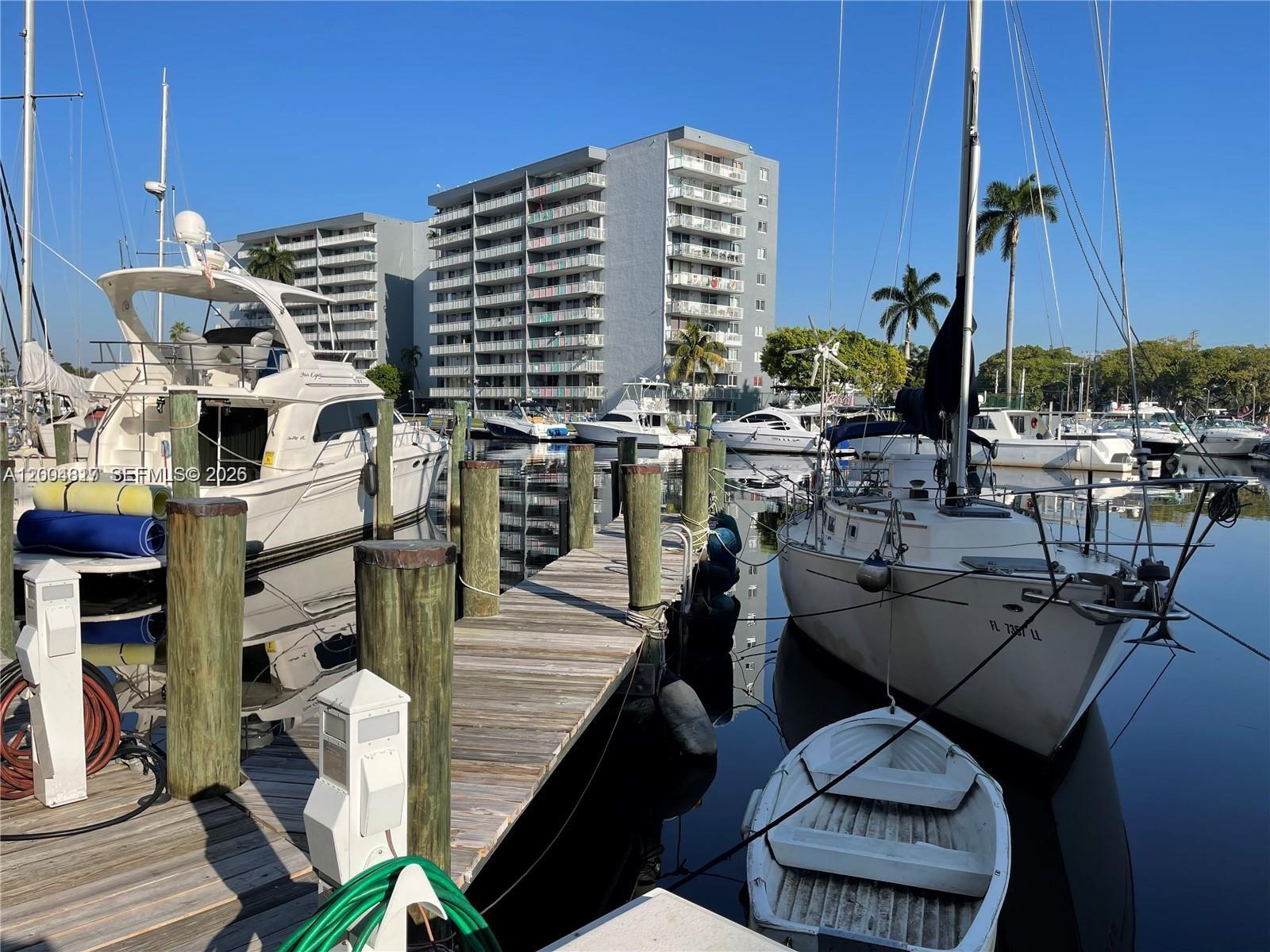 2415 Northwest 16th St Road, Unit 102 Miami, FL 33125 - Photo 17 of 19