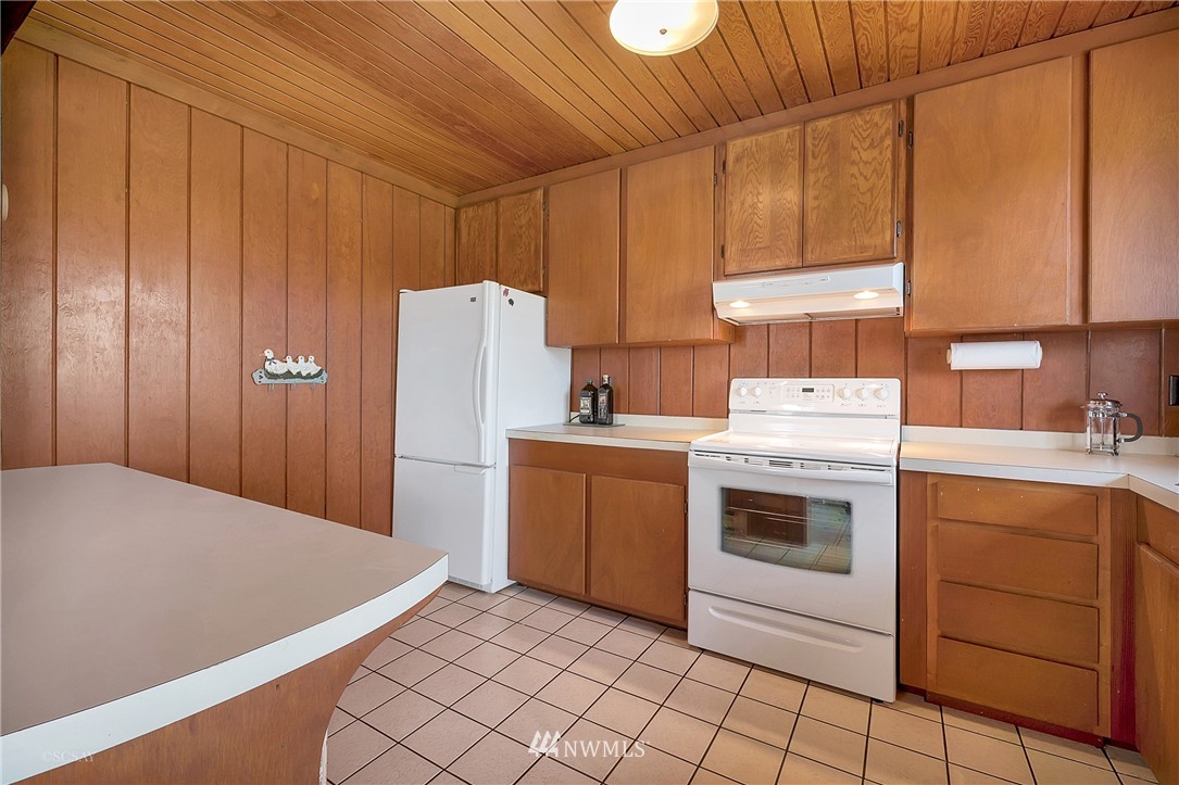 8250 Quinault Road Blaine, WA 98230 - Photo 15 of 25 Gallery Image 15