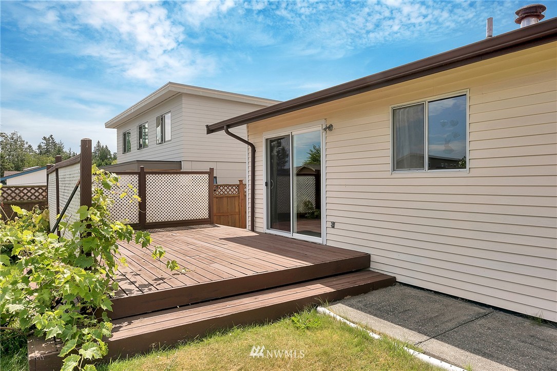 8250 Quinault Road Blaine, WA 98230 - Photo 8 of 25 Gallery Image 8