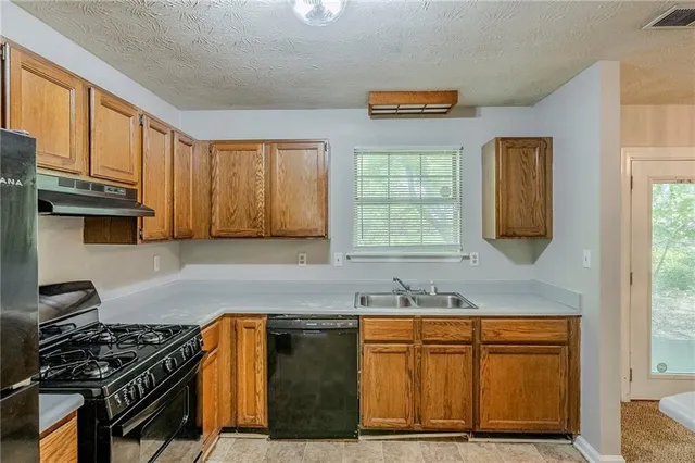 $180,000 | 6185 Marbut Farms Chase, Lithonia, GA 30058