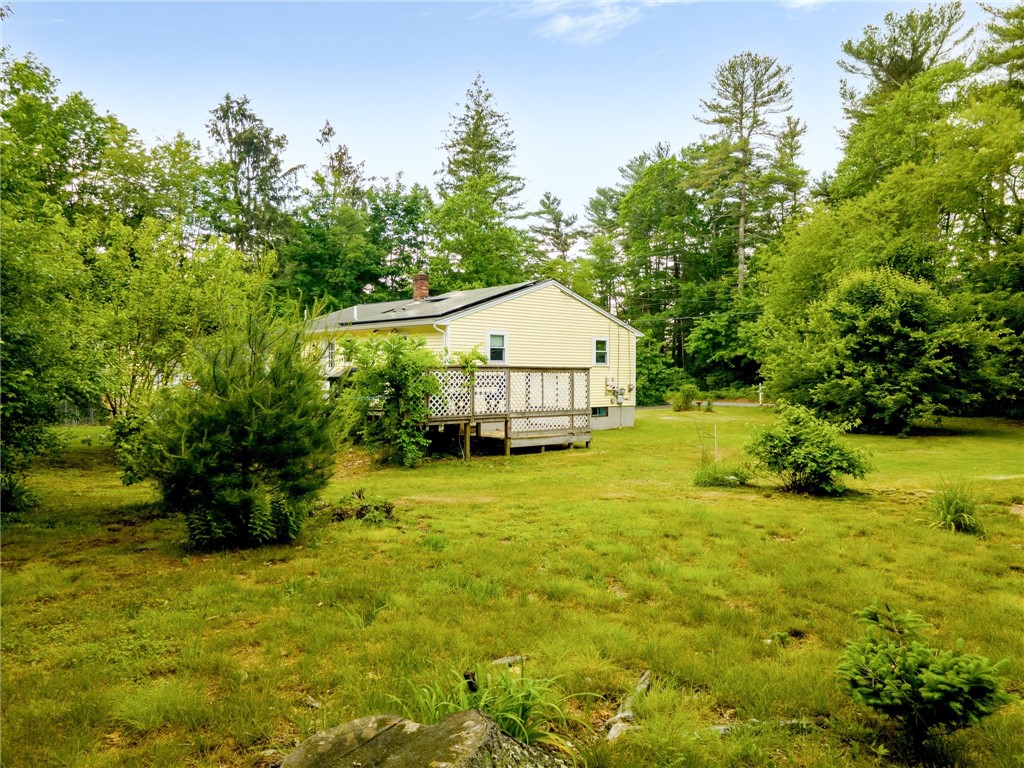 38 Locust Street Freetown, MA 02702 - Photo 24 of 34