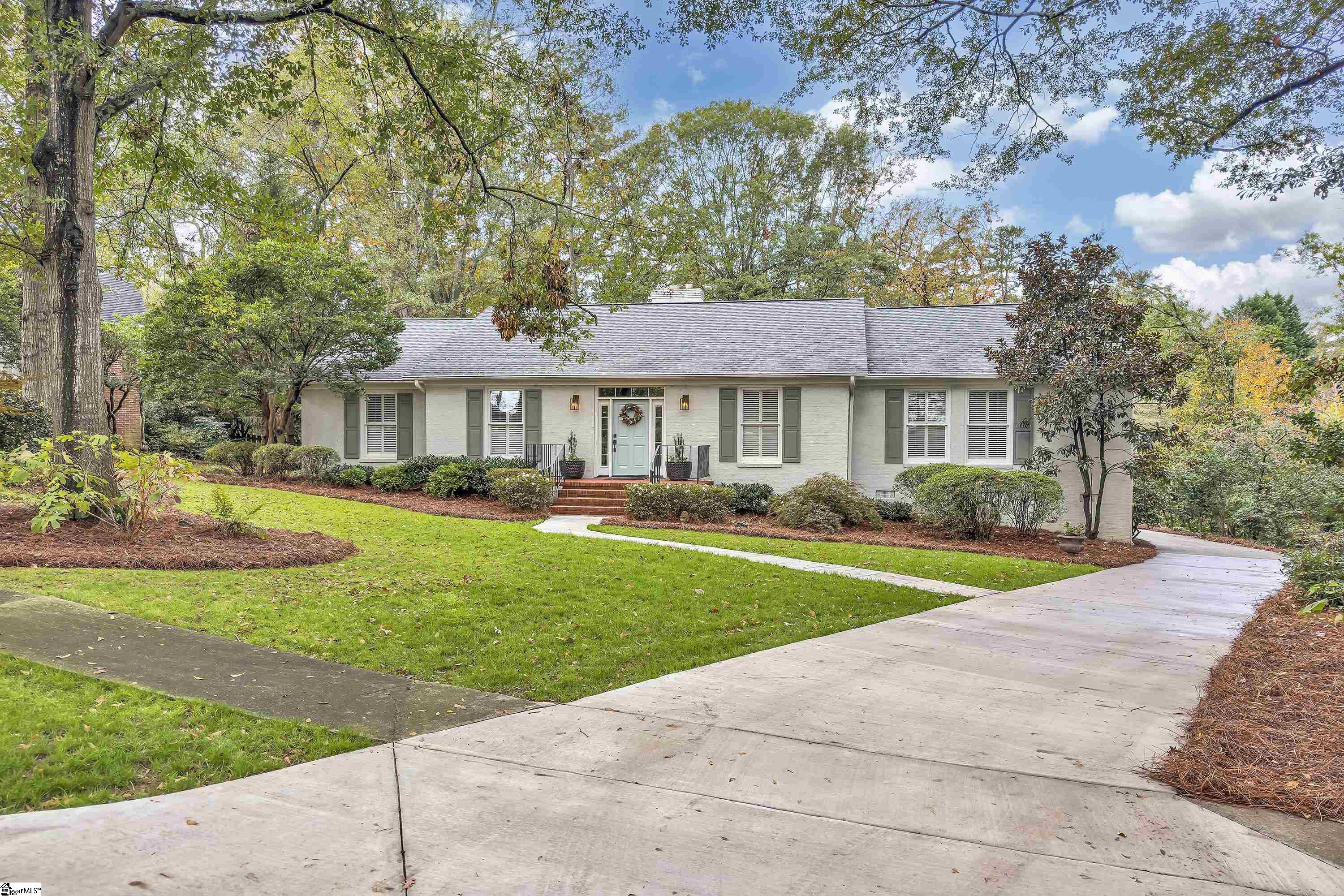 12 Ridge Pine Place Greenville, SC 29605 - Photo 5 of 30 Gallery Image 5