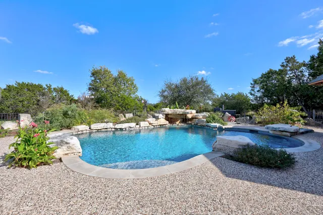 $815,000 | 105 Honey Comb Mesa, Leander, TX 78641