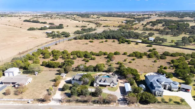$815,000 | 105 Honey Comb Mesa, Leander, TX 78641