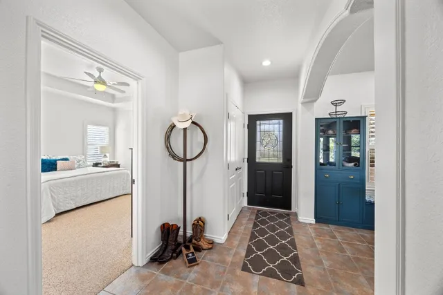 a view of a livingroom and dining room