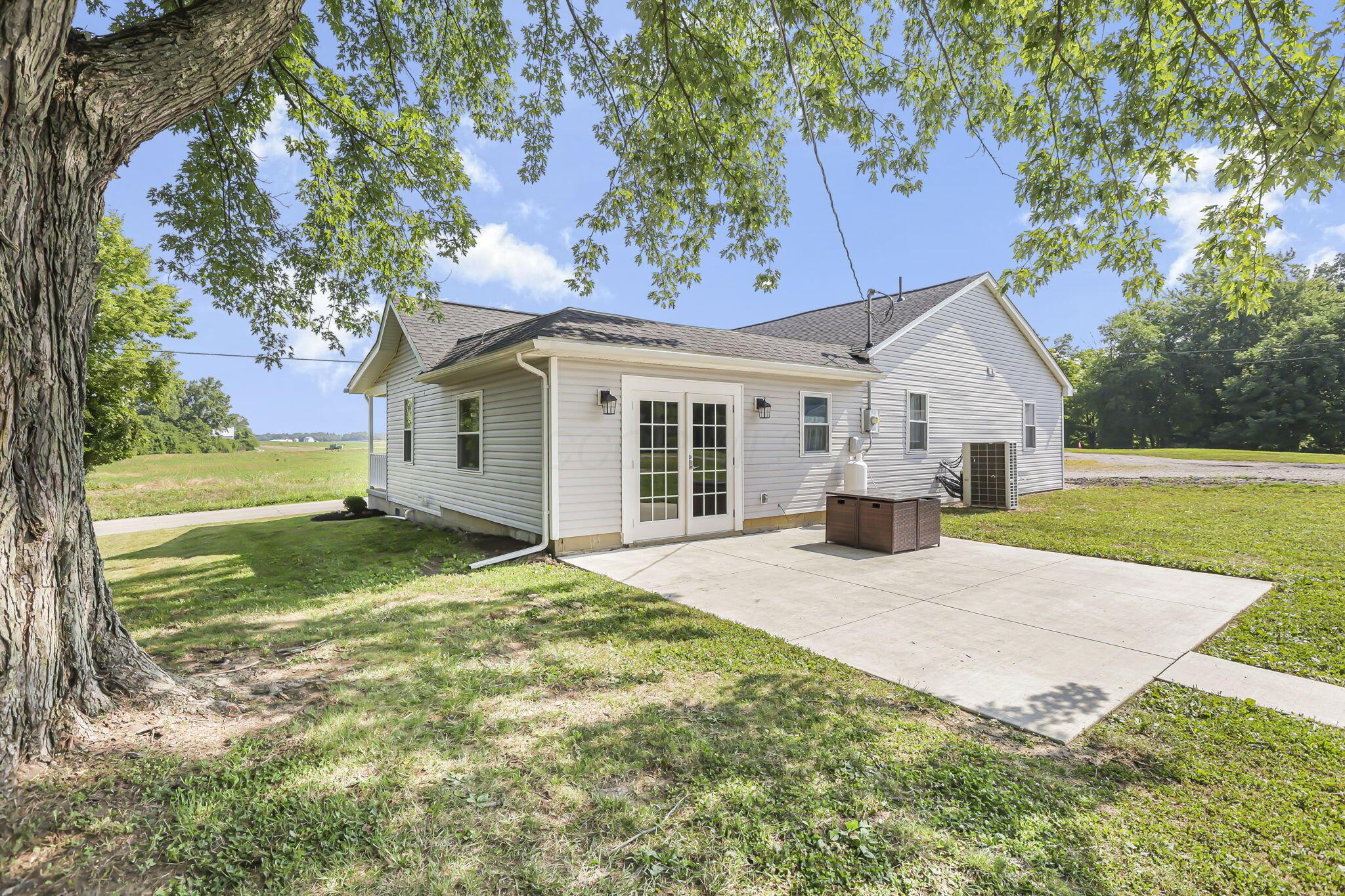 8073 Stout Road Circleville, OH 43113 - Photo 32 of 35 58-web-or-mls-939A4684
