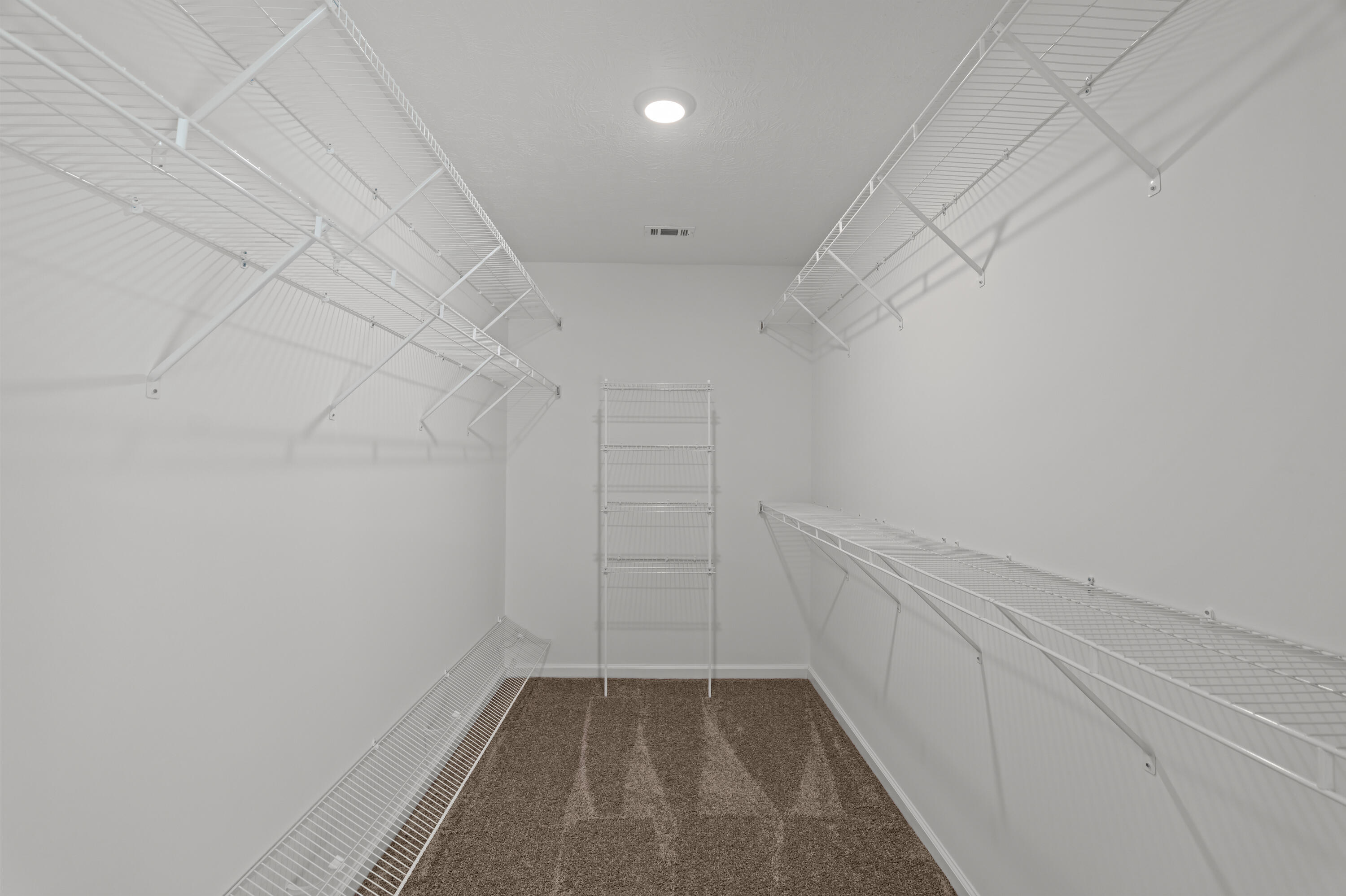 1333 Elbron Drive Augusta, GA 30909 - Photo 17 of 38 Owners Suite Closet