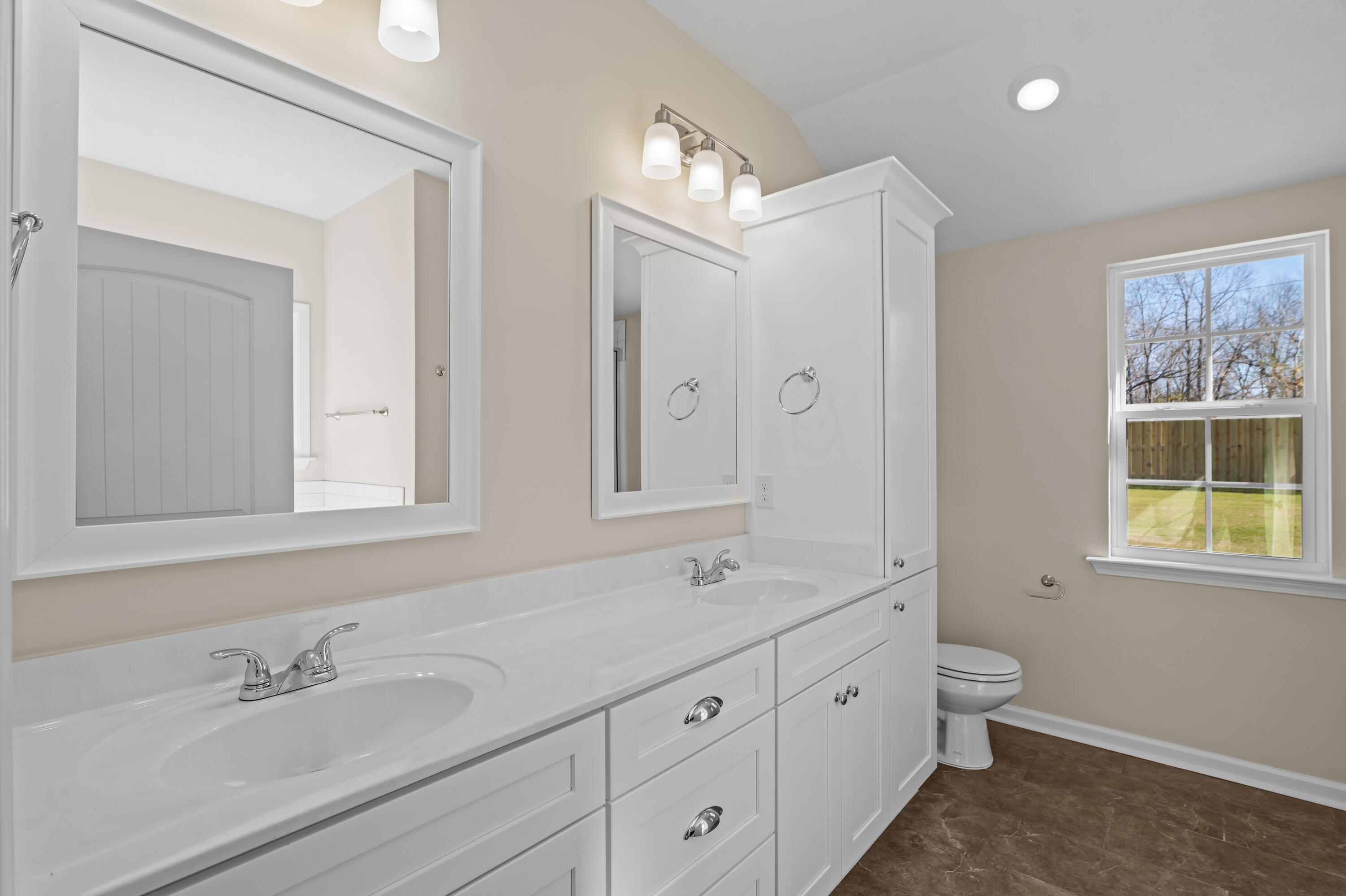 1333 Elbron Drive Augusta, GA 30909 - Photo 18 of 38 Owners Bathroom