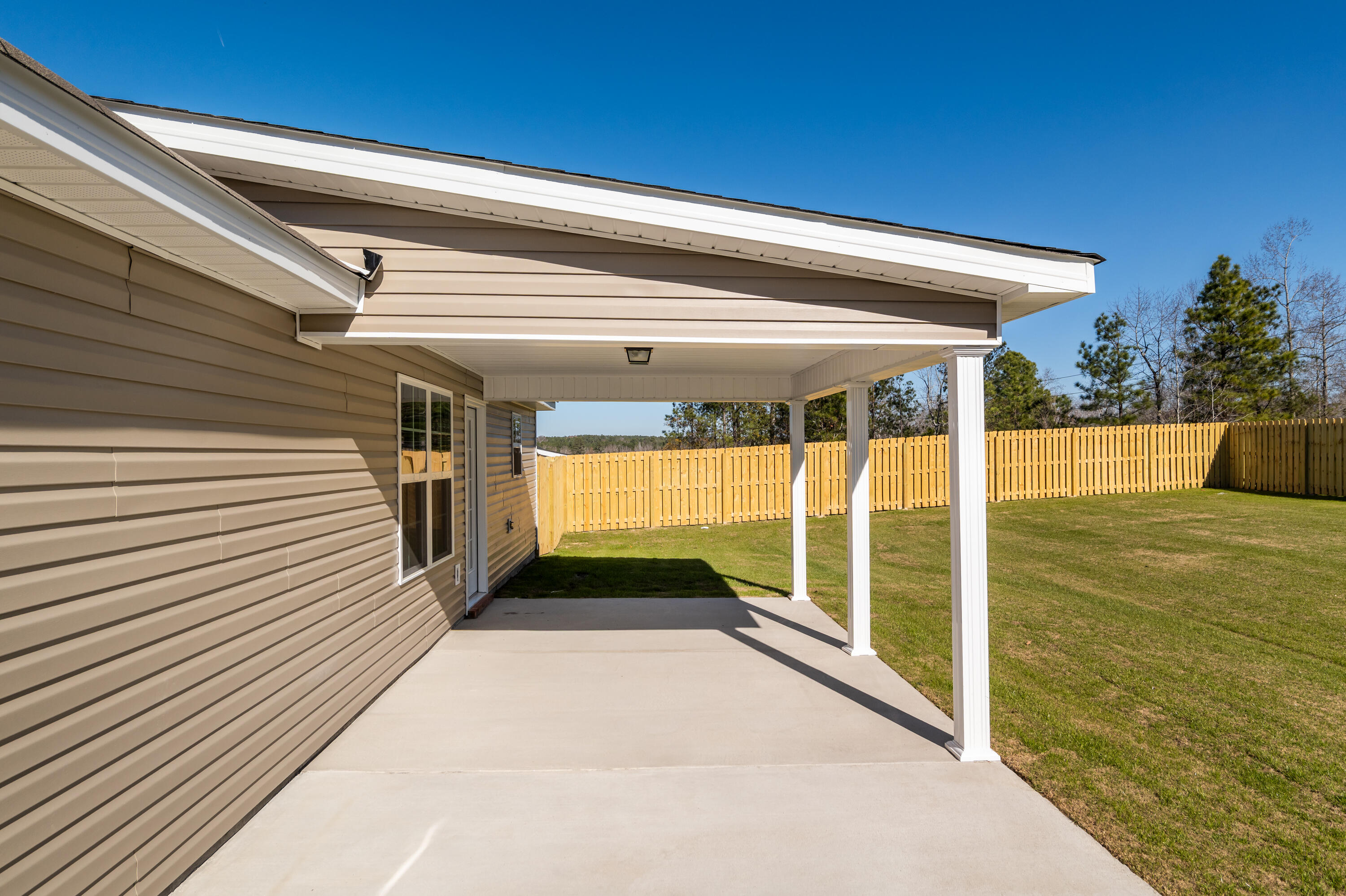 1333 Elbron Drive Augusta, GA 30909 - Photo 33 of 38 Back Patio