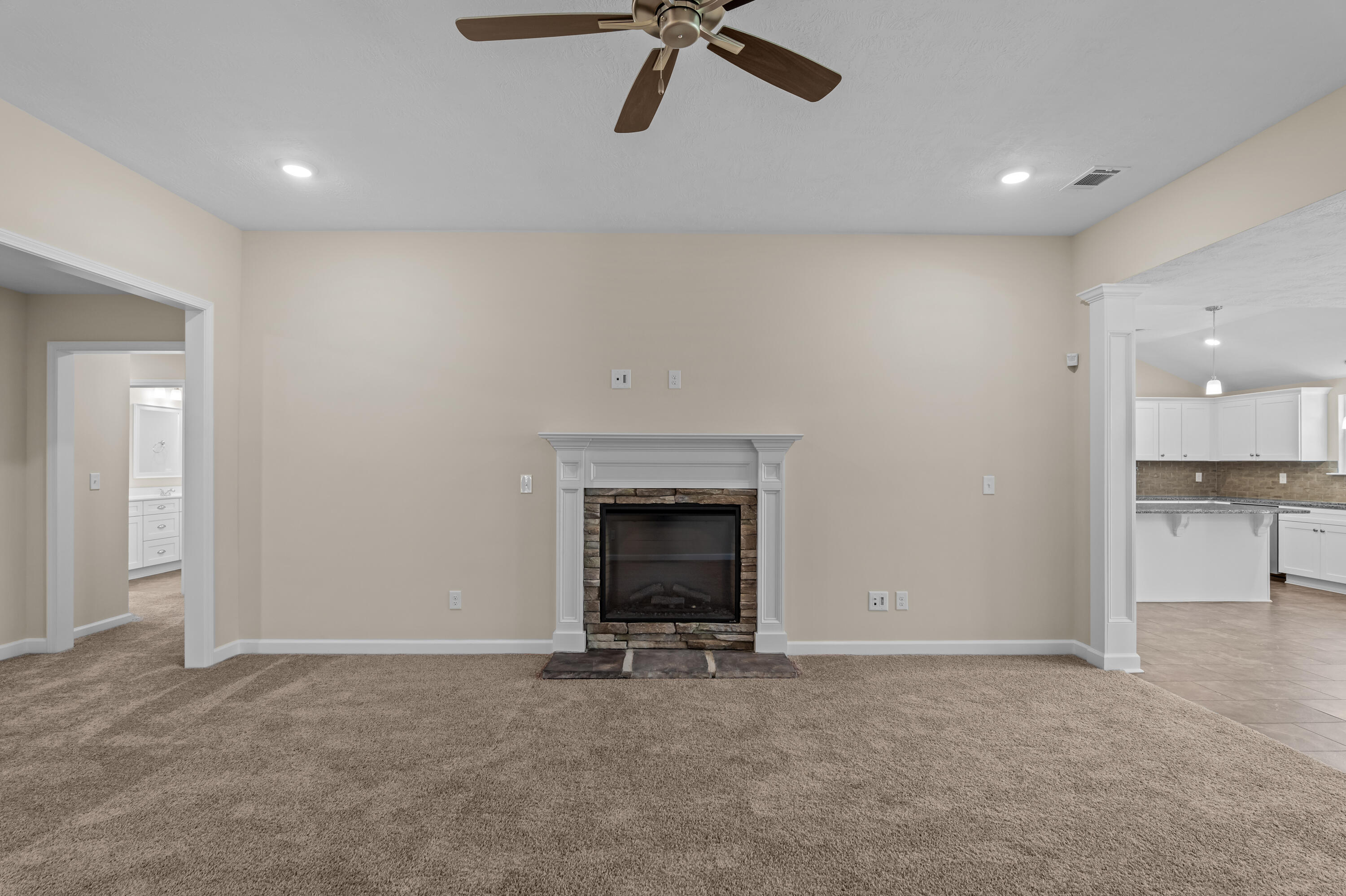 1333 Elbron Drive Augusta, GA 30909 - Photo 6 of 38 Great Room
