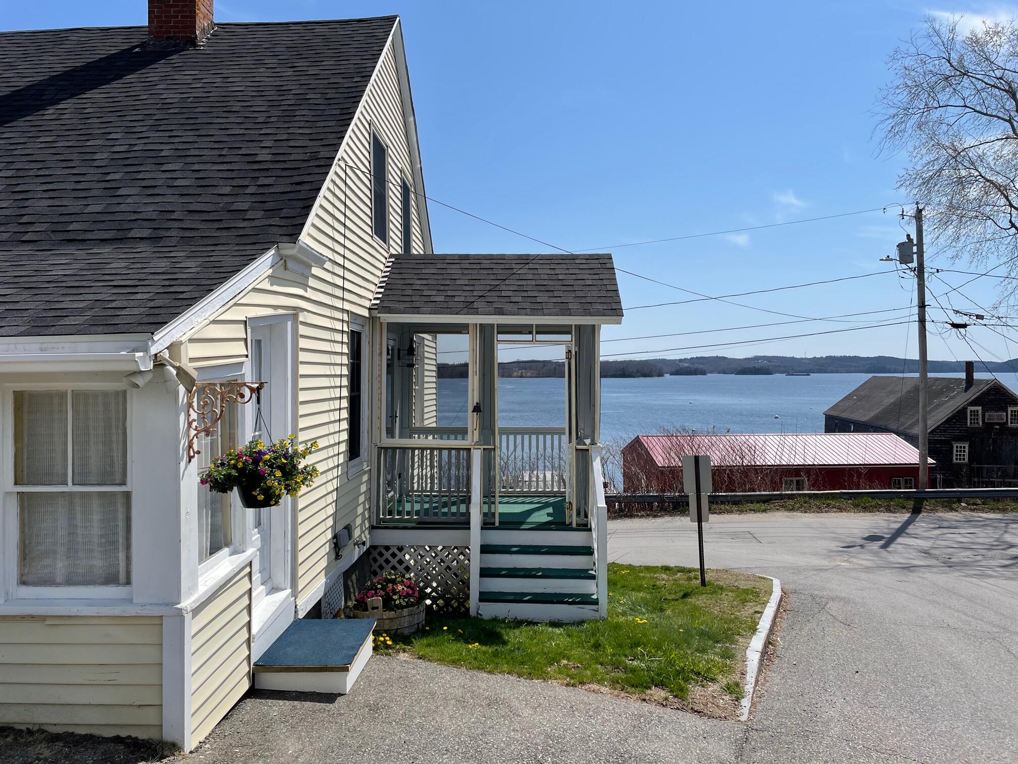 1 Green Street Castine, ME 04421 - Photo 4 of 32 Porch