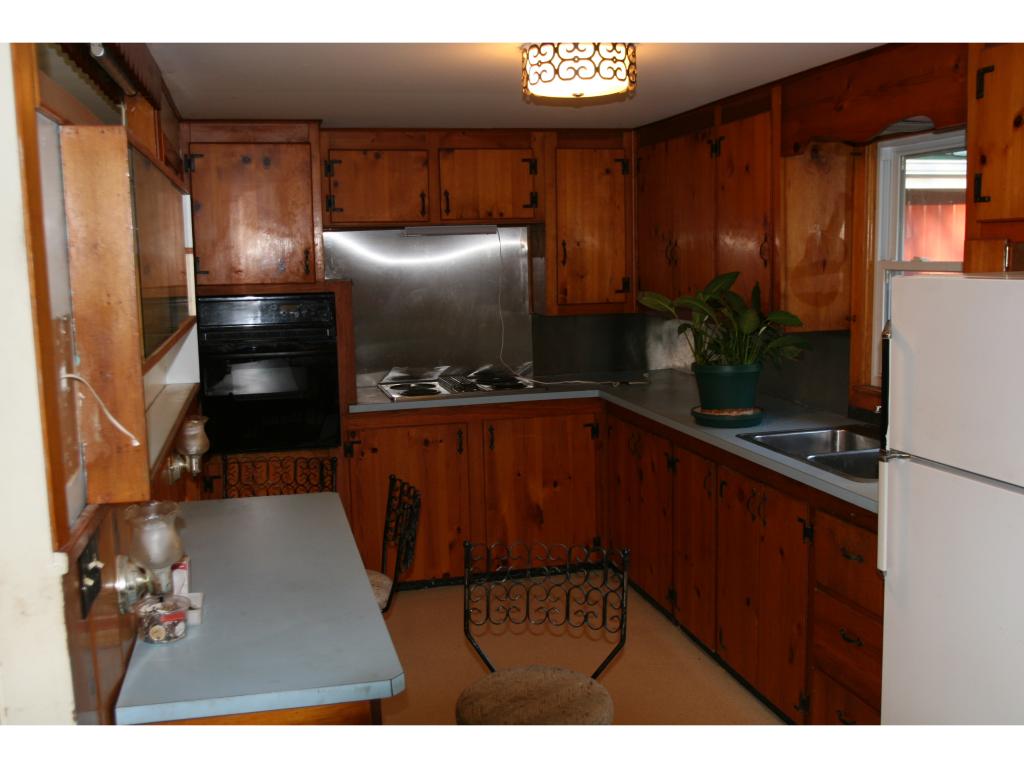 1944 Pucker Street Stowe, VT 05672 - Photo 6 of 14