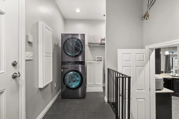 $899,000 | 12808 North North Park Street, Newman Lake, WA 99025