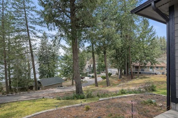 $899,000 | 12808 North North Park Street, Newman Lake, WA 99025
