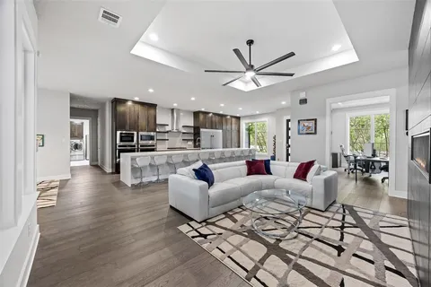 $745,000 | 1730 Lone Elm Road, Waxahachie, TX 75167