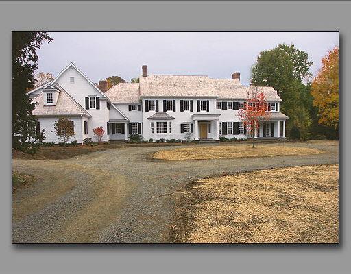 10 Ridge Road Weston, CT 06883 - Photo 1 of 1 a front view of a building with a garden