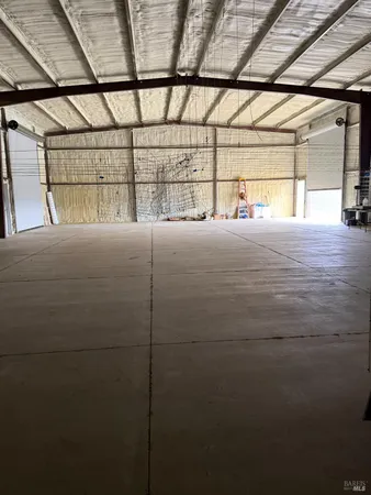 a view of a utility room