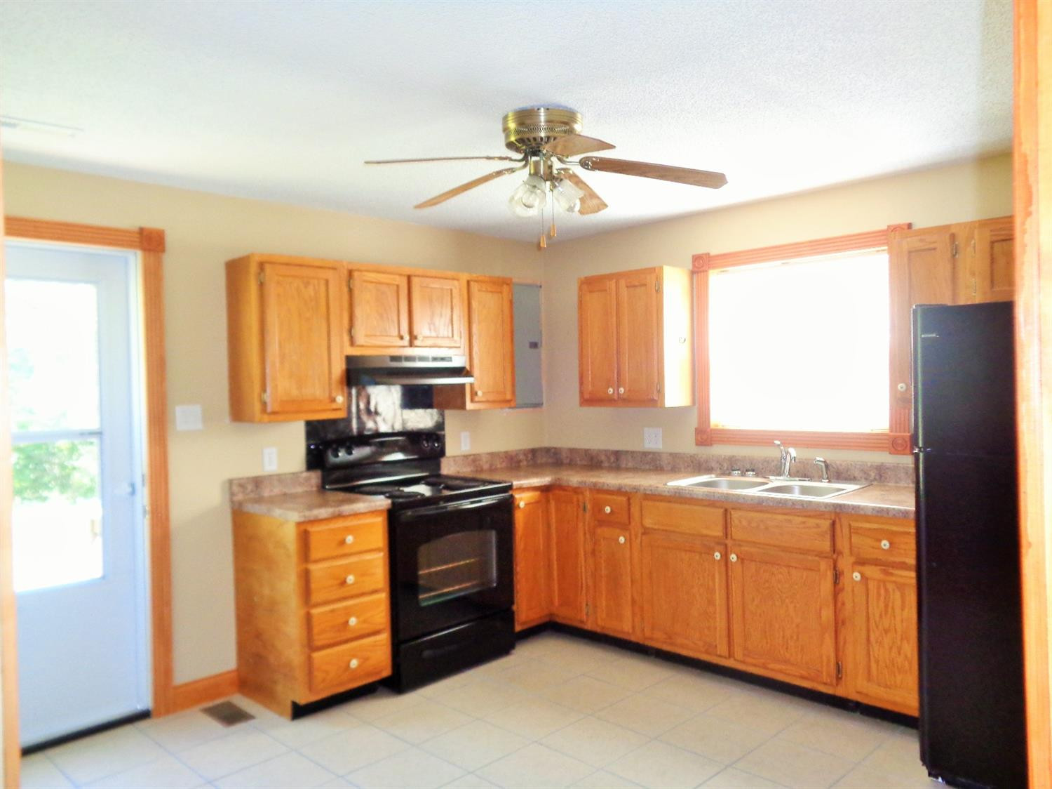 868 Elisha Feltner Road London, KY 40744 - Photo 5 of 24 Photo 5
