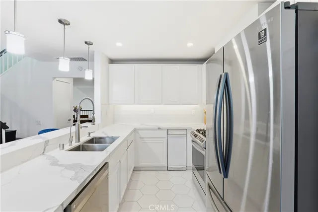 $895,000 | 5054 East Atherton Street, Long Beach, CA 90815