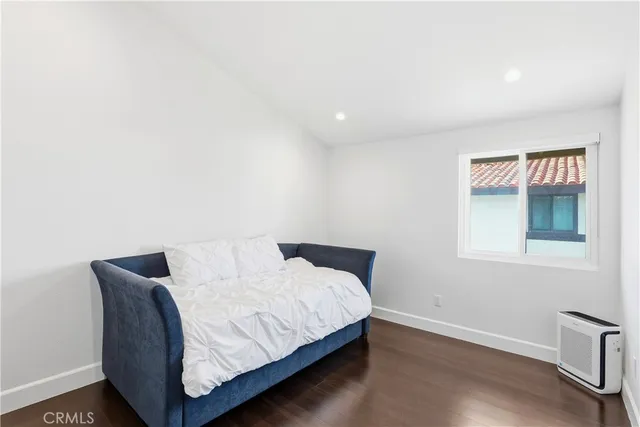 $895,000 | 5054 East Atherton Street, Long Beach, CA 90815