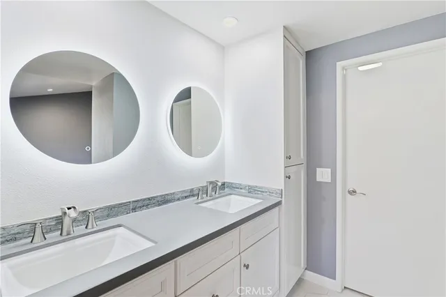 $895,000 | 5054 East Atherton Street, Long Beach, CA 90815