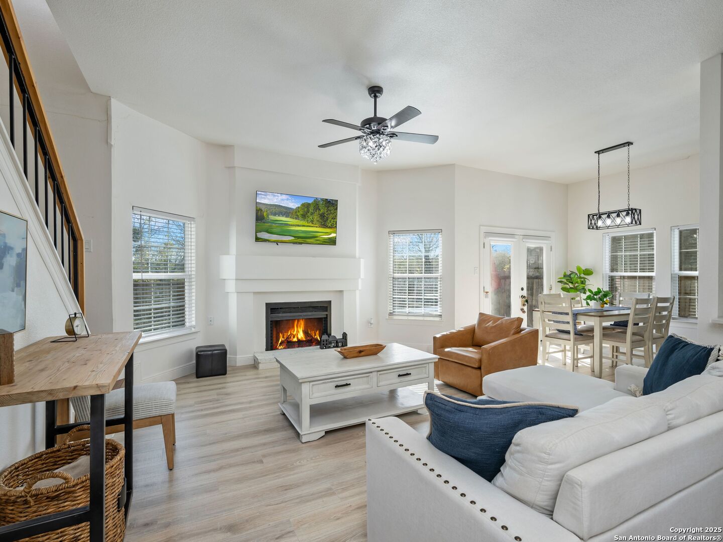 8403 Maple Ridge Drive San Antonio, TX 78239 - Photo 4 of 18