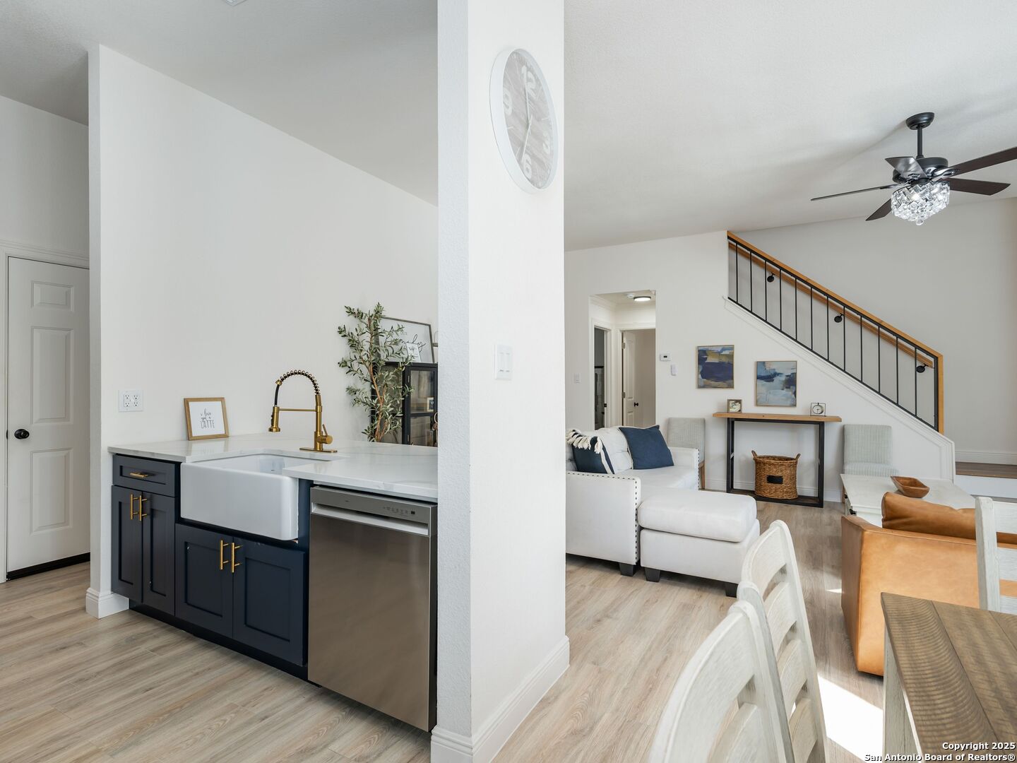 8403 Maple Ridge Drive San Antonio, TX 78239 - Photo 10 of 18