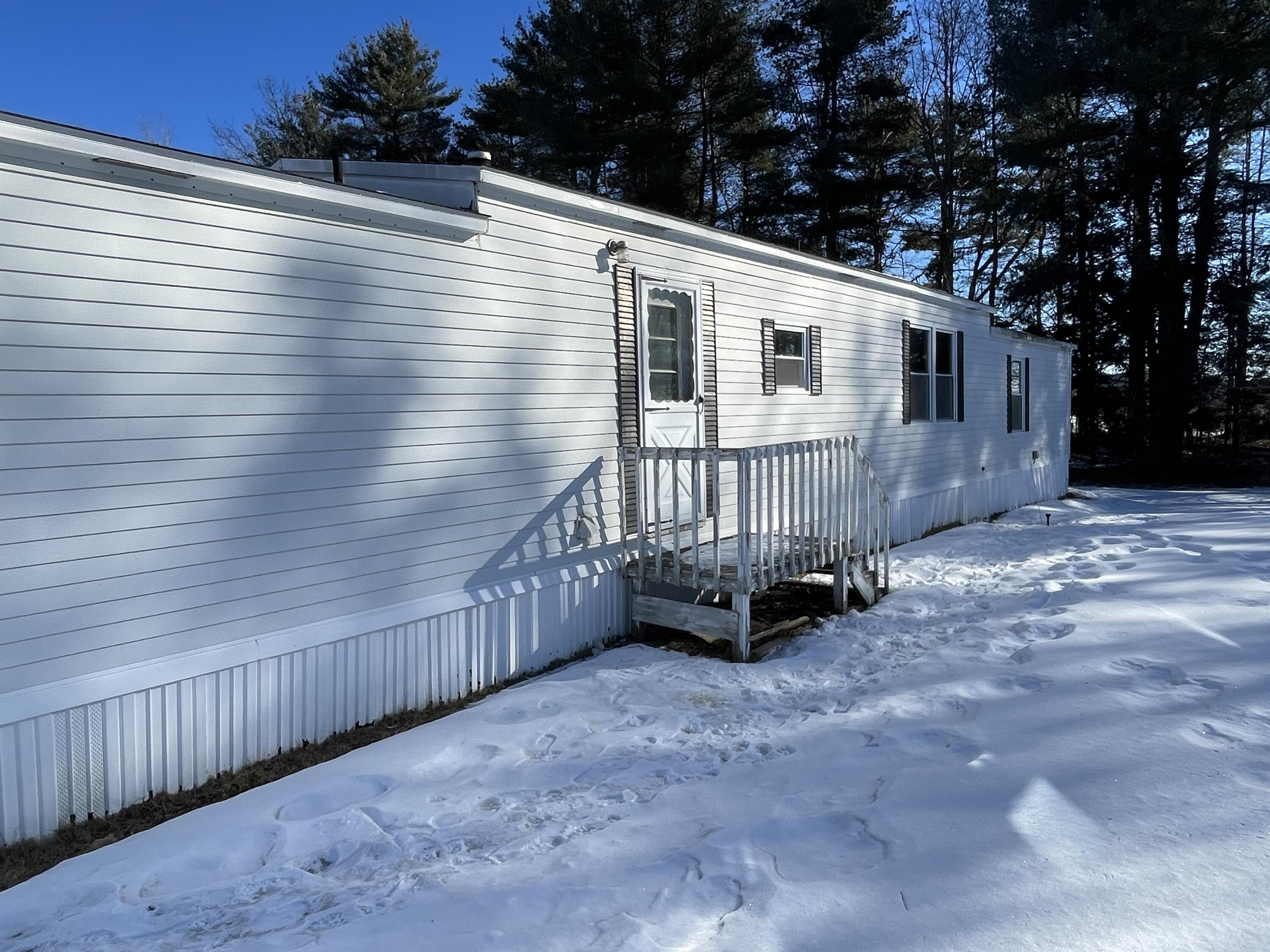 55 Hillside Drive Sabattus, ME 04280 - Photo 6 of 20 IMG_6698