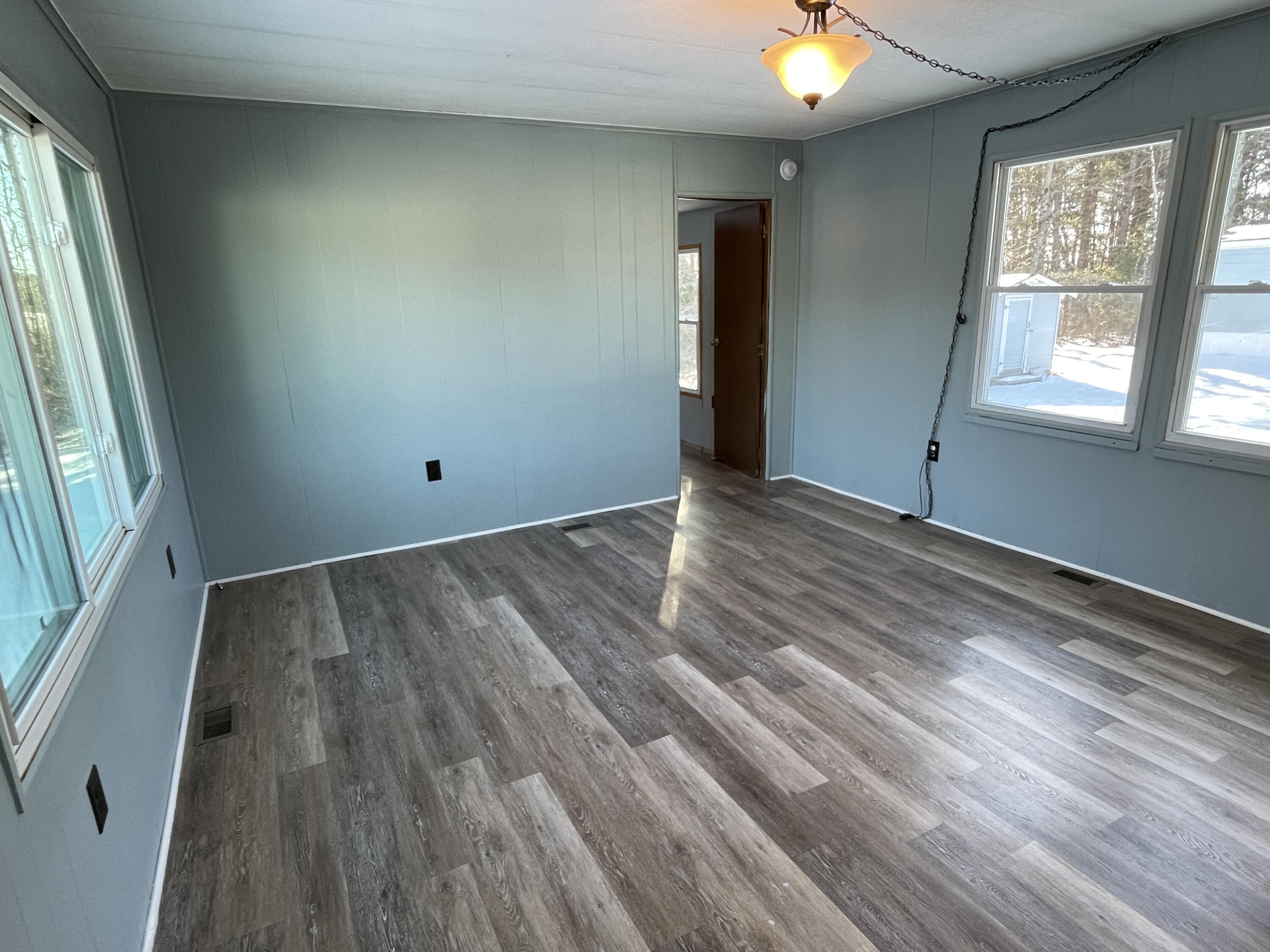 55 Hillside Drive Sabattus, ME 04280 - Photo 7 of 20 IMG_6681