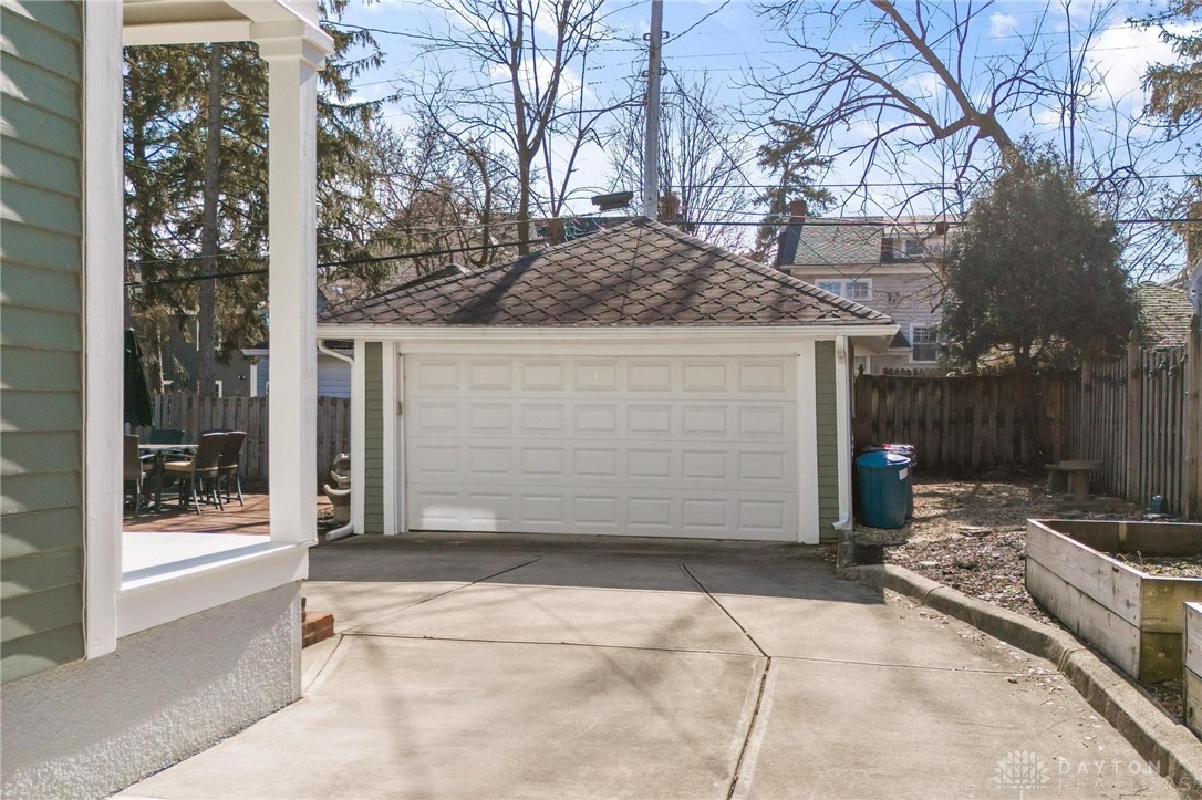 64 Patterson Road Oakwood, OH 45419 - Photo 5 of 67