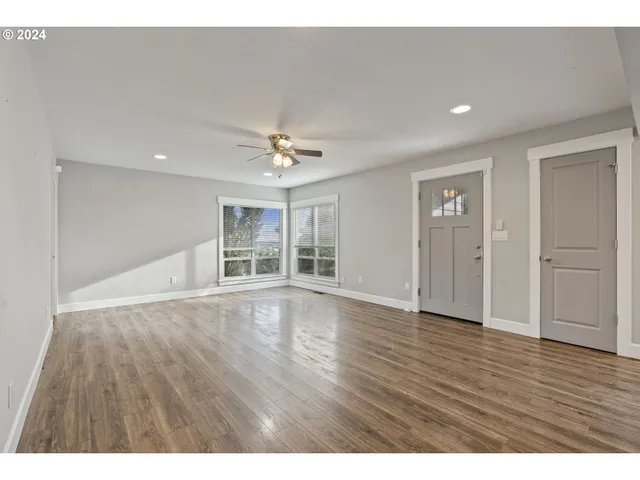 $536,000 | 459 Churchdale Avenue North, Keizer, OR 97303