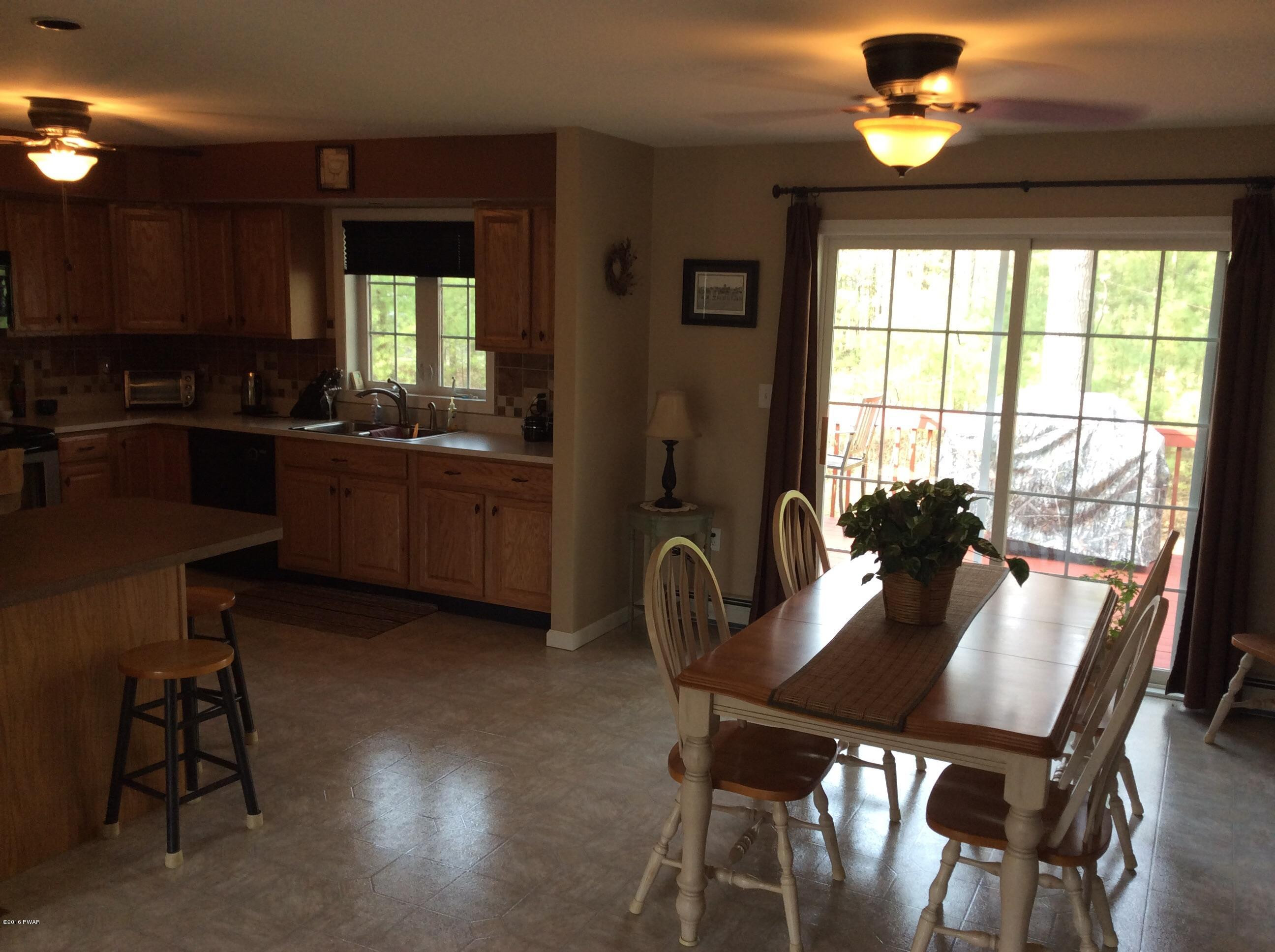 101 Lake Road Shohola, PA 18458 - Photo 23 of 89 image