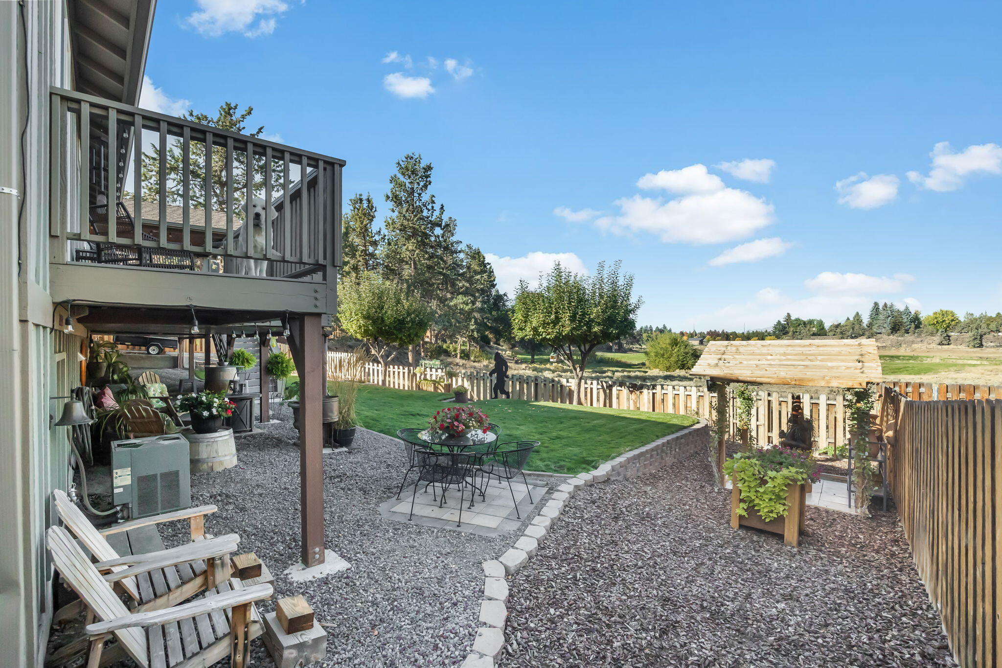 1268 Southwest Rimrock Way Redmond, OR 97756 - Photo 8 of 44 large-65282165-3fcb-4374-ac26-dd91d61dd6