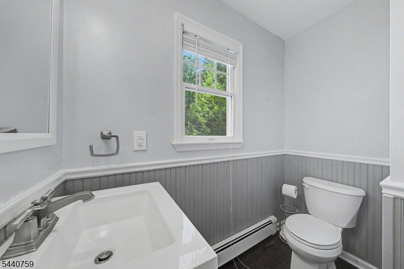 8 Oak Road Boonton, NJ 07005 - Photo 15 of 29