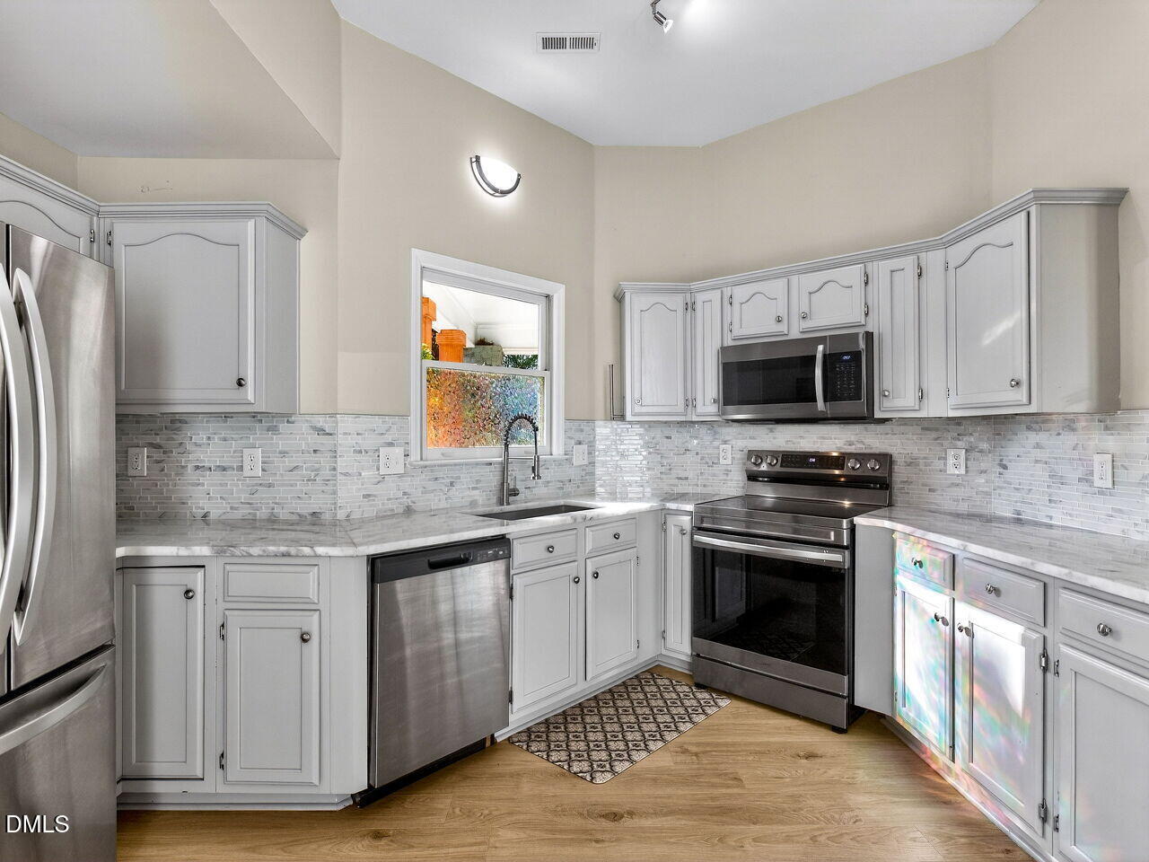 3541 Singleleaf Lane Raleigh, NC 27616 - Photo 9 of 31 010-1280x960-kitchen