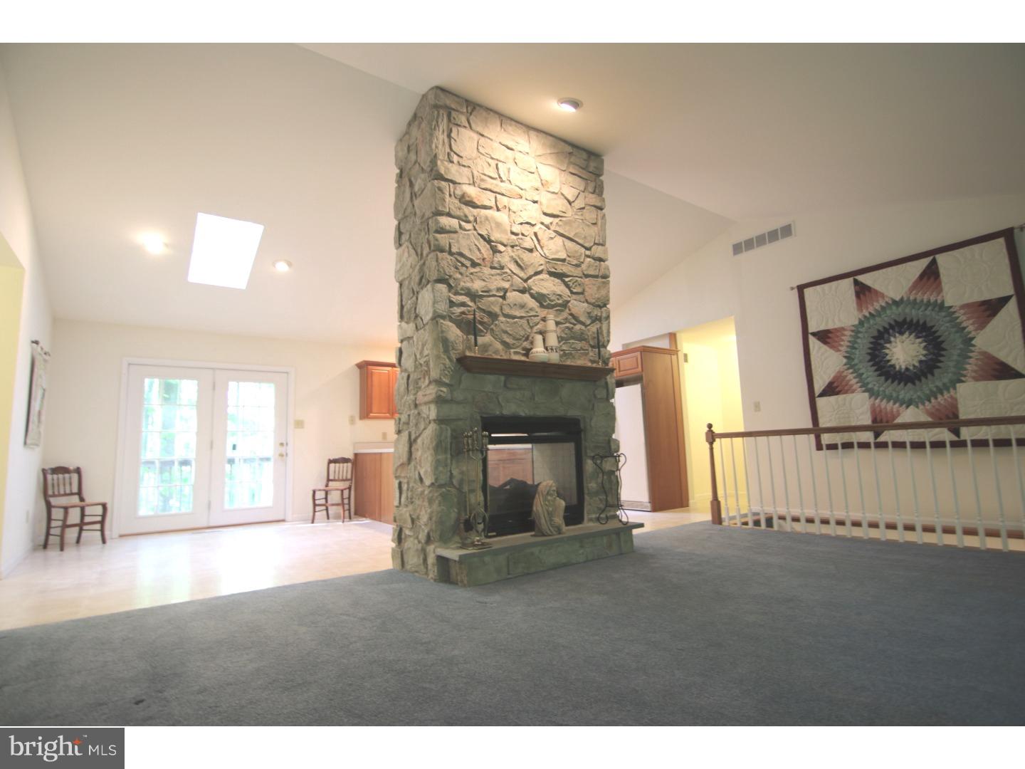 127 Black Road Coatesville, PA 19320 - Photo 5 of 18 Great Room